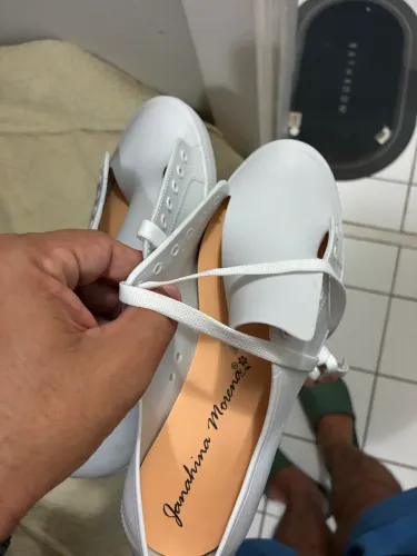 Tênis Feminino Branco Rasteiro - Novo 9,99