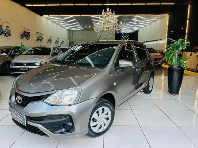 Toyota Etios X 1.3 Flex 16V 5P Mec. 2018