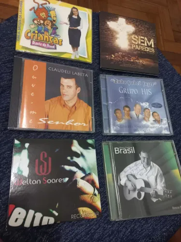 6 CDs estilo gospel