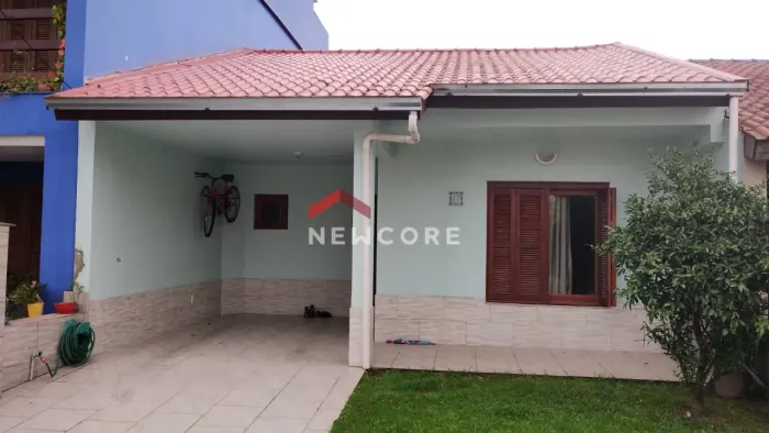 Casa de condomínio em Rua Ponciano Pacheco da Silveira - Guarujá - Porto Alegre/RS
