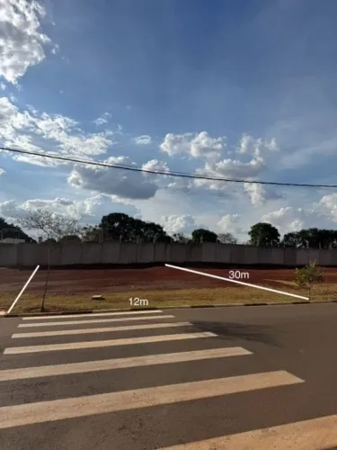Terreno em Condomínio Fechado com Lazer Completo  360m² no Esplanada em Tatuí Interior de 