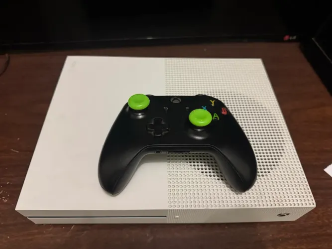 Xbox One S 1tb