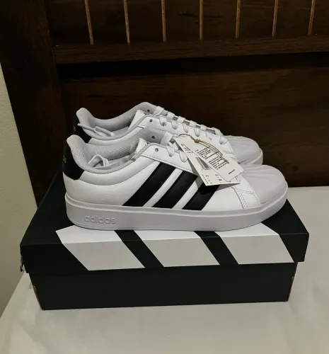 Tênis Adidas Feminino Streetalk