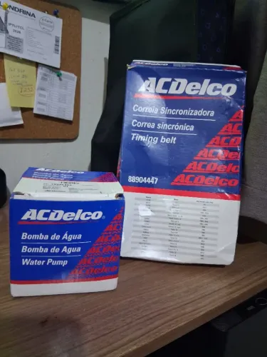 kit Bomba D'água e correia dentada Acdelco