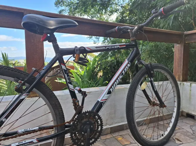 Bicicleta Houston Foxer - Ótima base para reforma (Preço de desapego)