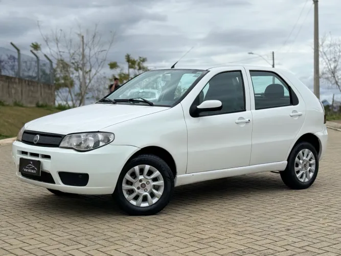Fiat Palio 1.0 Economy Fire Flex 8V 4P 2013