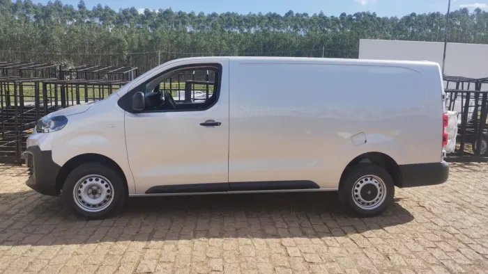Fiat Scudo Cargo 1.5 16V Turbo Diesel 2025