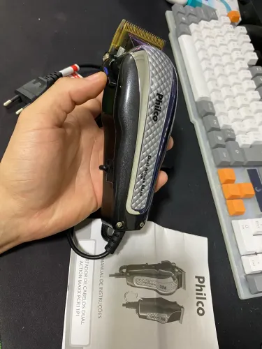 Máquina de cortar cabelo profissional PHILCO