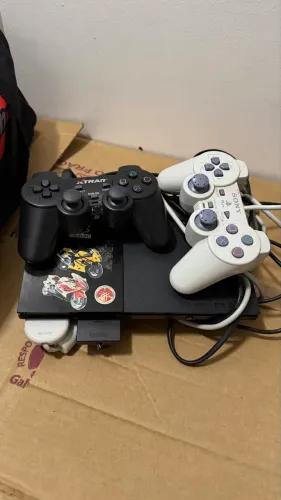 PlayStation 2 Slim Original + 2 Controles + Memory Card + Jogos