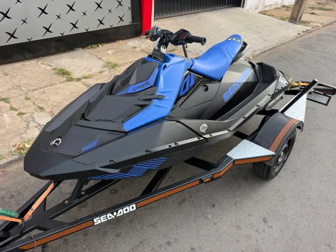 JET SKI SPARK 2023/2023