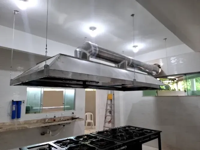 Fabricação de coifas, dutos, mesas, pias e sistemas exaustão completo totalmente aço inox