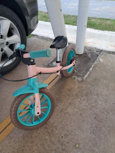 Bicicleta de equilíbrio