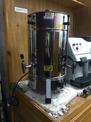 Cafeteira industrial capacidade de 4litros