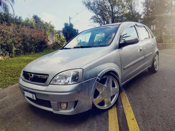 Chevrolet Corsa Hat. Maxx 1.8 MPFI 8V Flexpower 5P 2005