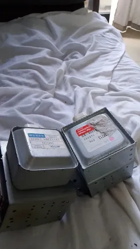 2 Magnetron usados 2 capacitores novos