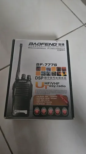 Radio Baofeng 777s