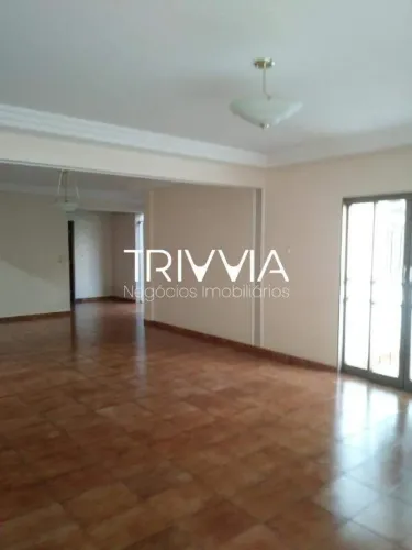 Amplo Apartamento de Alto Padrão 1 por Andar