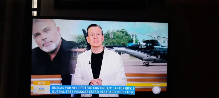 Tv semp toshiba em perfeito estado de funcionamento com manual de usuários