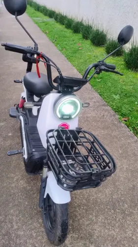 Vende-se motinha eletrica