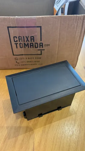 Caixa tomada para embuti em móveis