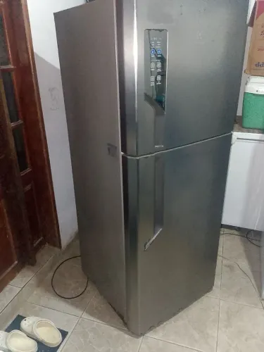 Geladeira Eletrolux Frost Free