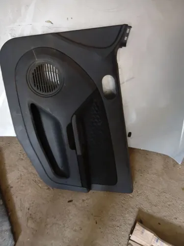 Forro de porta do fiesta