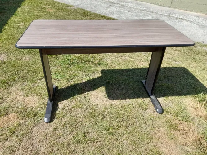 Mesa reta escrivaninha- usado
