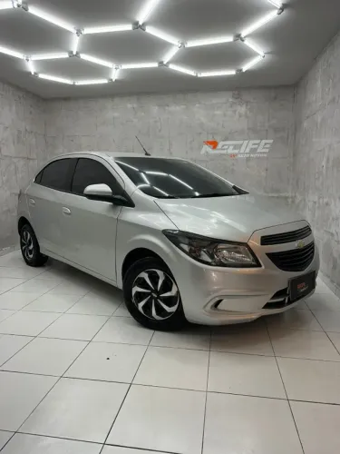 Chevrolet Onix JOY Hatch 1.0 8V Flex Mec. 4P 2019