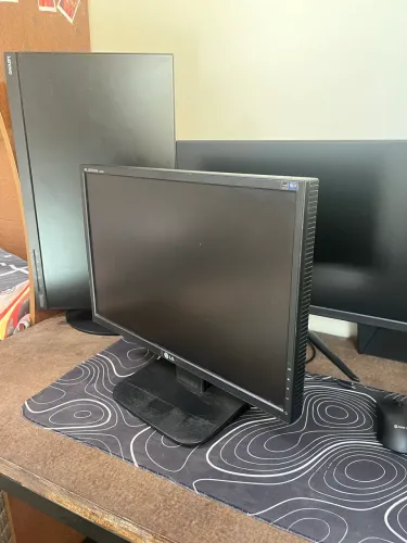 MONITOR LG 19 polegadas 