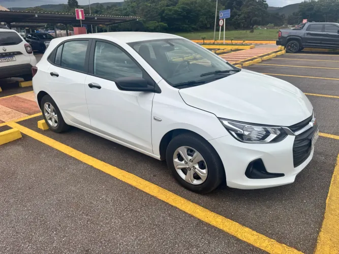 Chevrolet Onix Hatch 1.0 12V Flex Mec. 4P 2024
