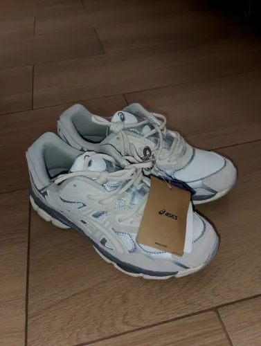 Asics Gel NYC