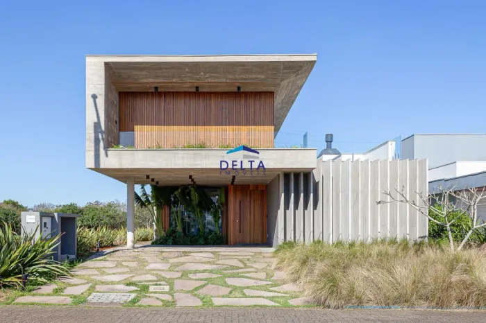 Casa de condominio de 4 dormitorios,sendo 4 suites a venda em Torres/RS