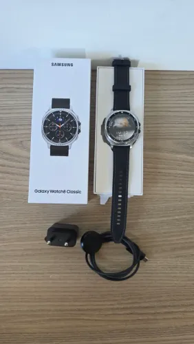 Galaxy watch 8 classic LTE 46mm