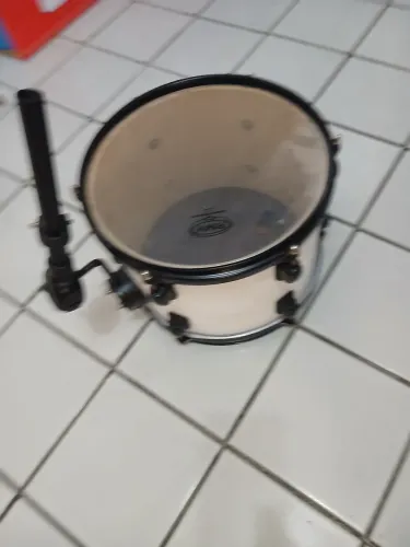Tom de bateria acustica