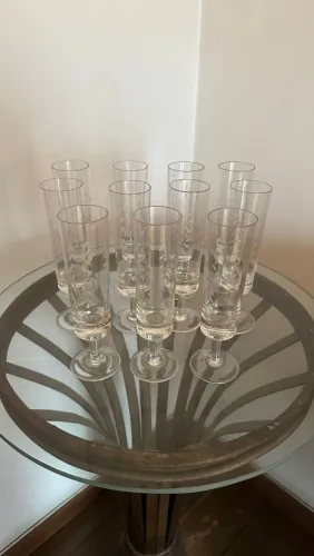 11 (onze) taças chapagne antigas usadas.