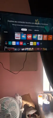 Tv 32 polegadas 800.00 reais nova um mes que comprei smart