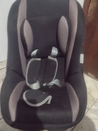 Cadeirinha infantil muito conservada