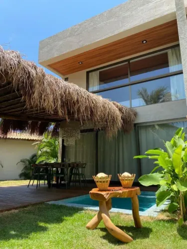 Casa Mobiliada com Piscina e 4 Quartos na Vila Atauá na Rota Ecológica dos Milagres