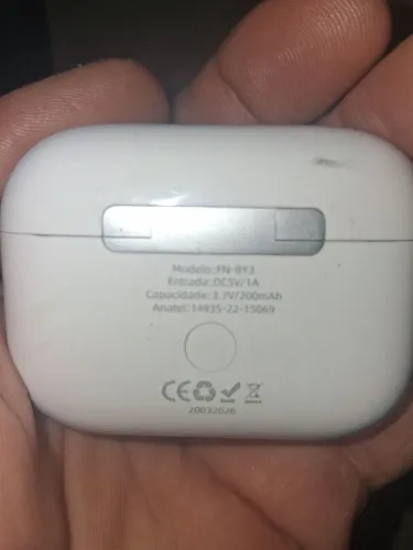 Vendo fone Bluetooth by3 vai com carregador  fone muito bom com durabilidade de bateria
