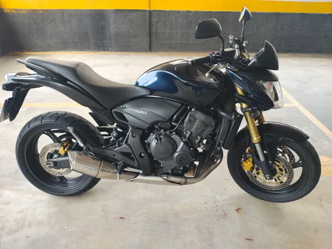 Cb 600f Hornet com apenas 5.800 km