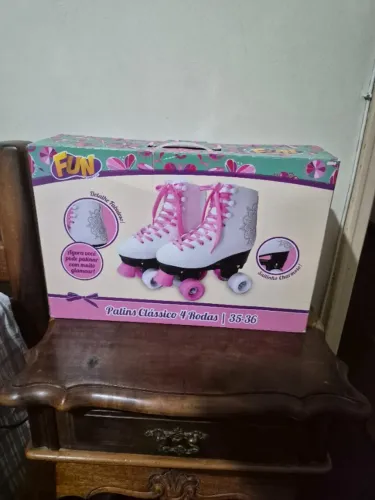 patins 4 rodas infantil fun f0010-3 branco e rosa