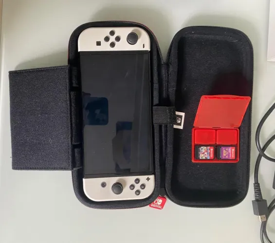 MARIO CART 8 DELUXE