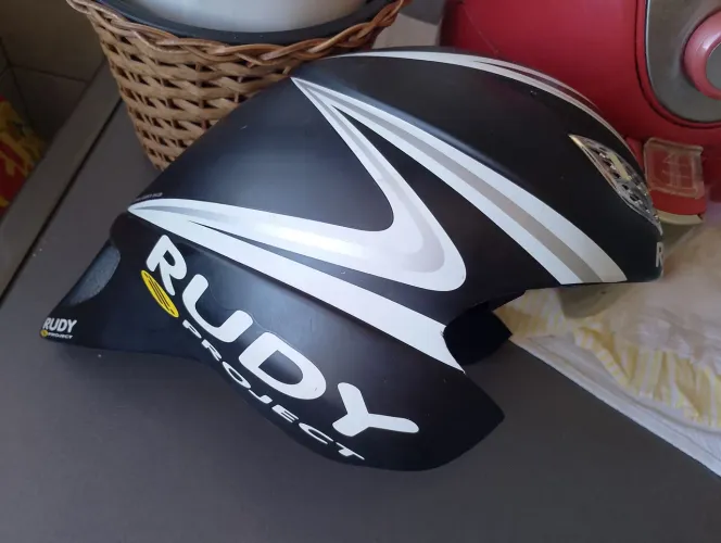 Capacete Aero TT