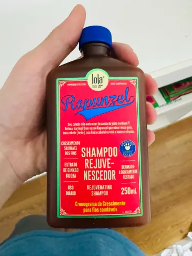 Shampoo Lola Rejuvenescedor 250ml