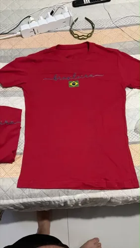 Blusa Brasileira Vermelha
