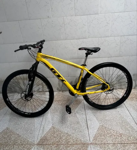 Bicicleta aro 29 GTI ROMA