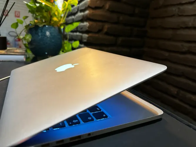 MacBook Pro (13, Retina) 2014