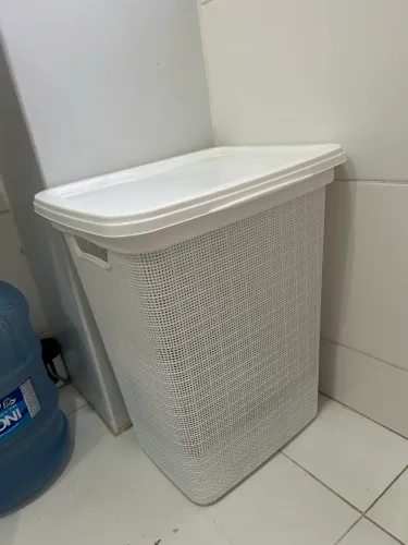 Cesto de roupas