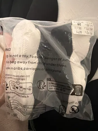 Vendo tênis infantil meia de cano alto respirável numeração EUR/26