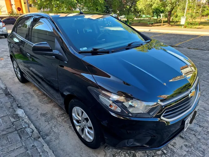 Chevrolet Onix Hatch LT 1.4 8V Flex Mec. 4P 2018